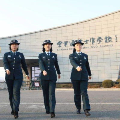 中国人民解放军空军通信士官学校,大学生活费